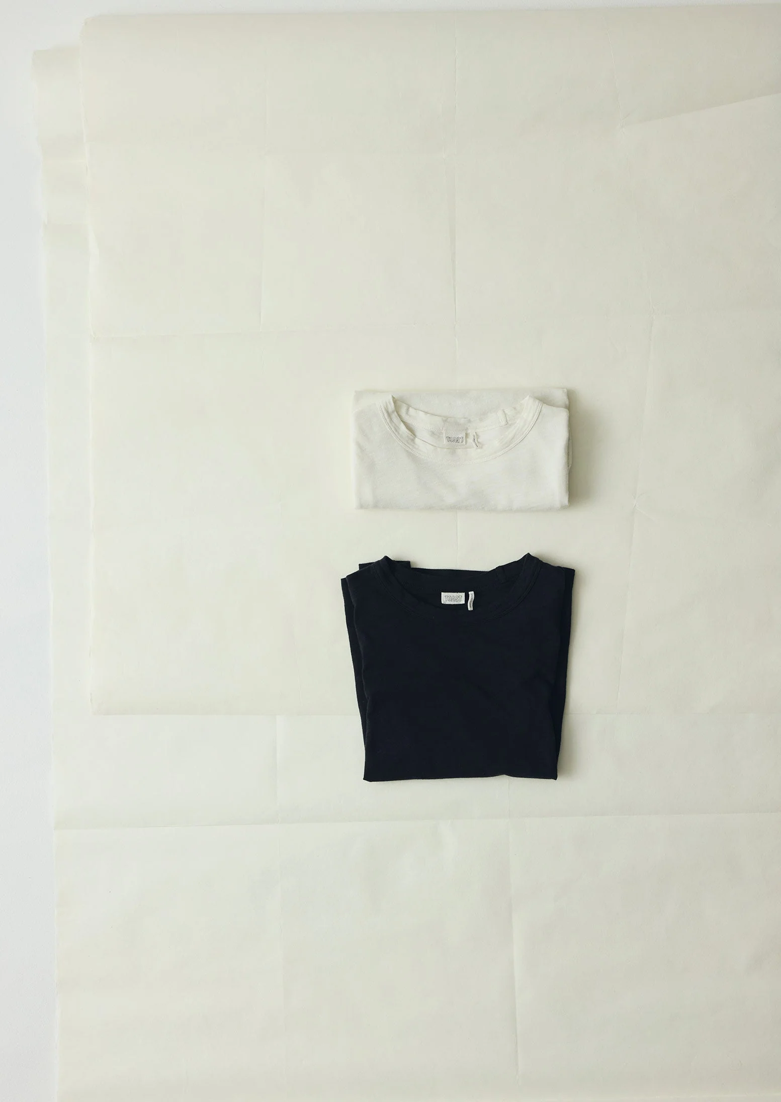 Cleo Garment Dyed Organic Cotton Tee | Chalk - Image 5