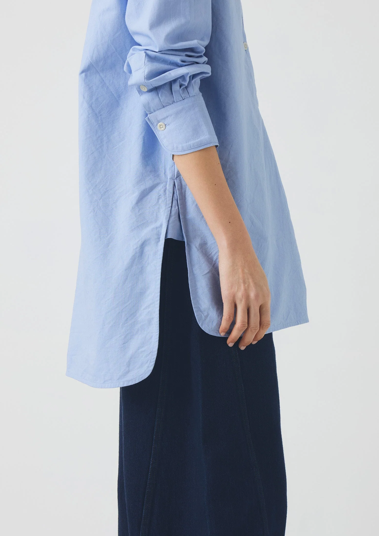 Taro Cotton Oxford Long Shirt | Chambray - Image 5