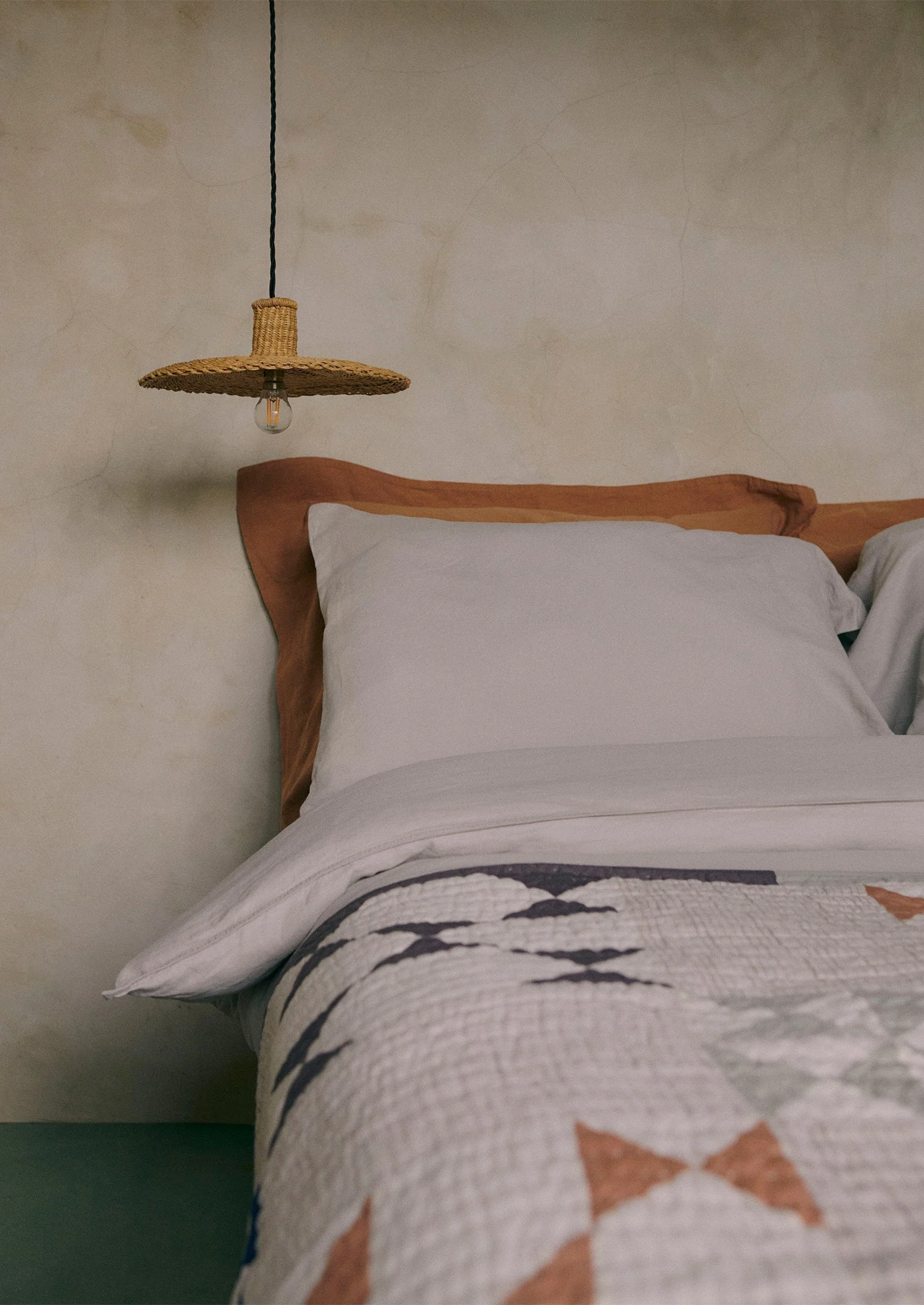 Veta Vera Small Pendant Shade | Natural - Image 4